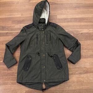 Maurices Women's Olive Green Parka Jacket - Size XL
b91